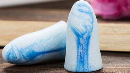 手機(jī)調(diào)夜間模式真能護(hù)眼助眠嗎？